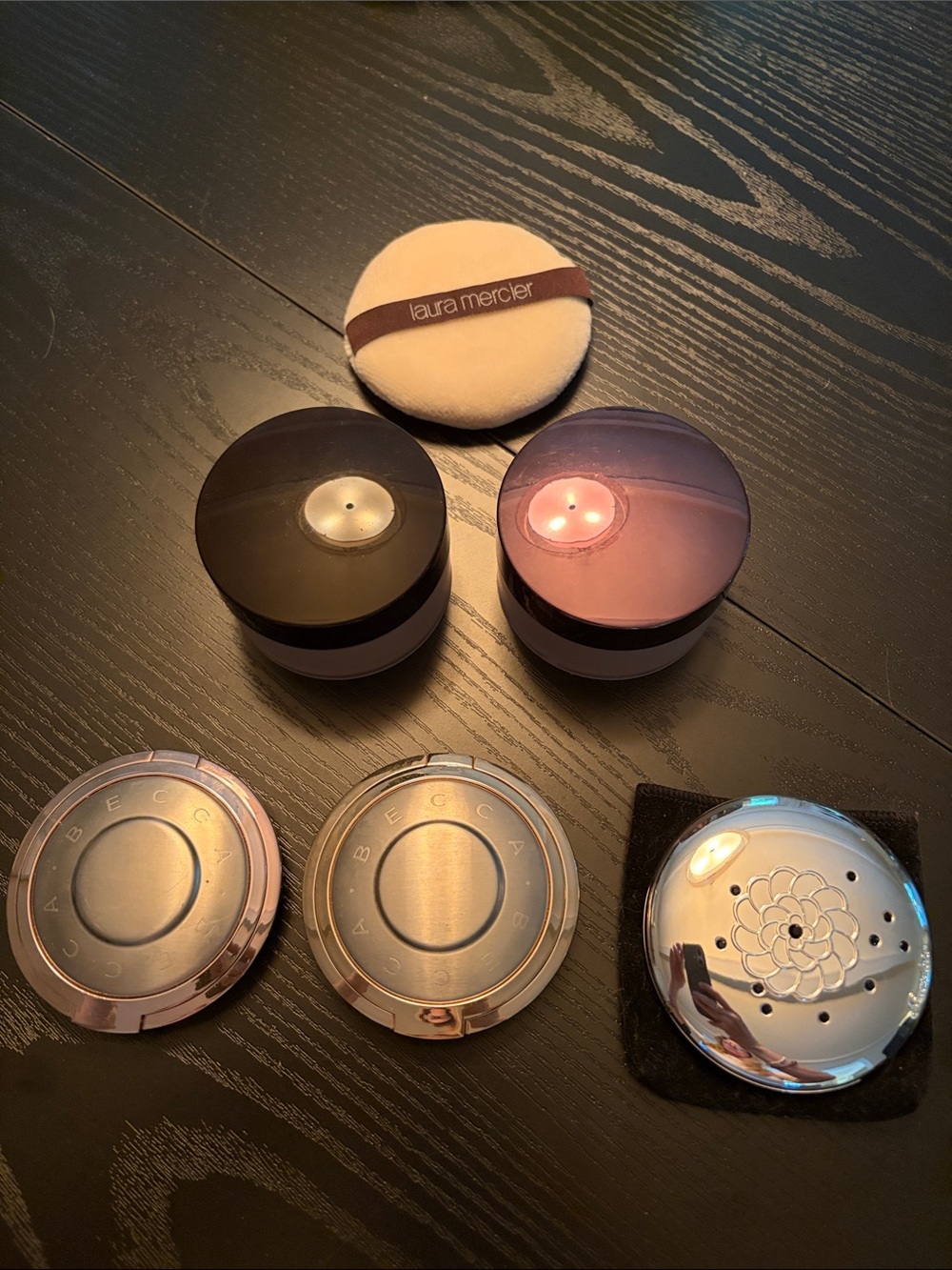 Guerlain, Becca and Laura Mercier powder and highlighter collection - Picture 3 of 8